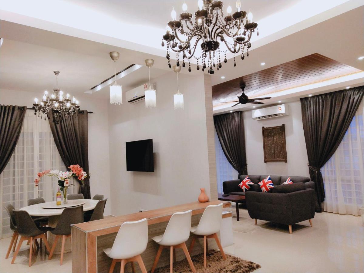 Sea Lion Kuala Selangor Semi-Detached Homestay エクステリア 写真